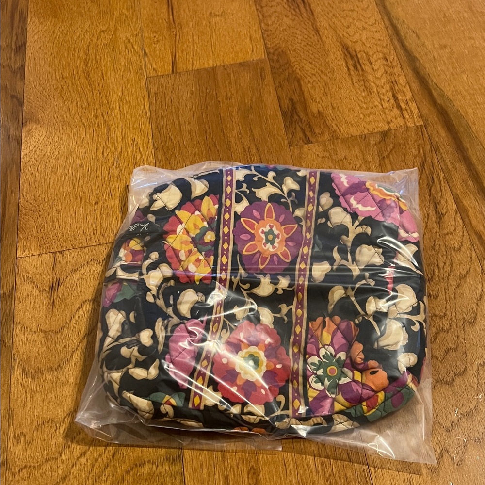 Vera Bradley small cosmetic bag - Picture 7 of 7